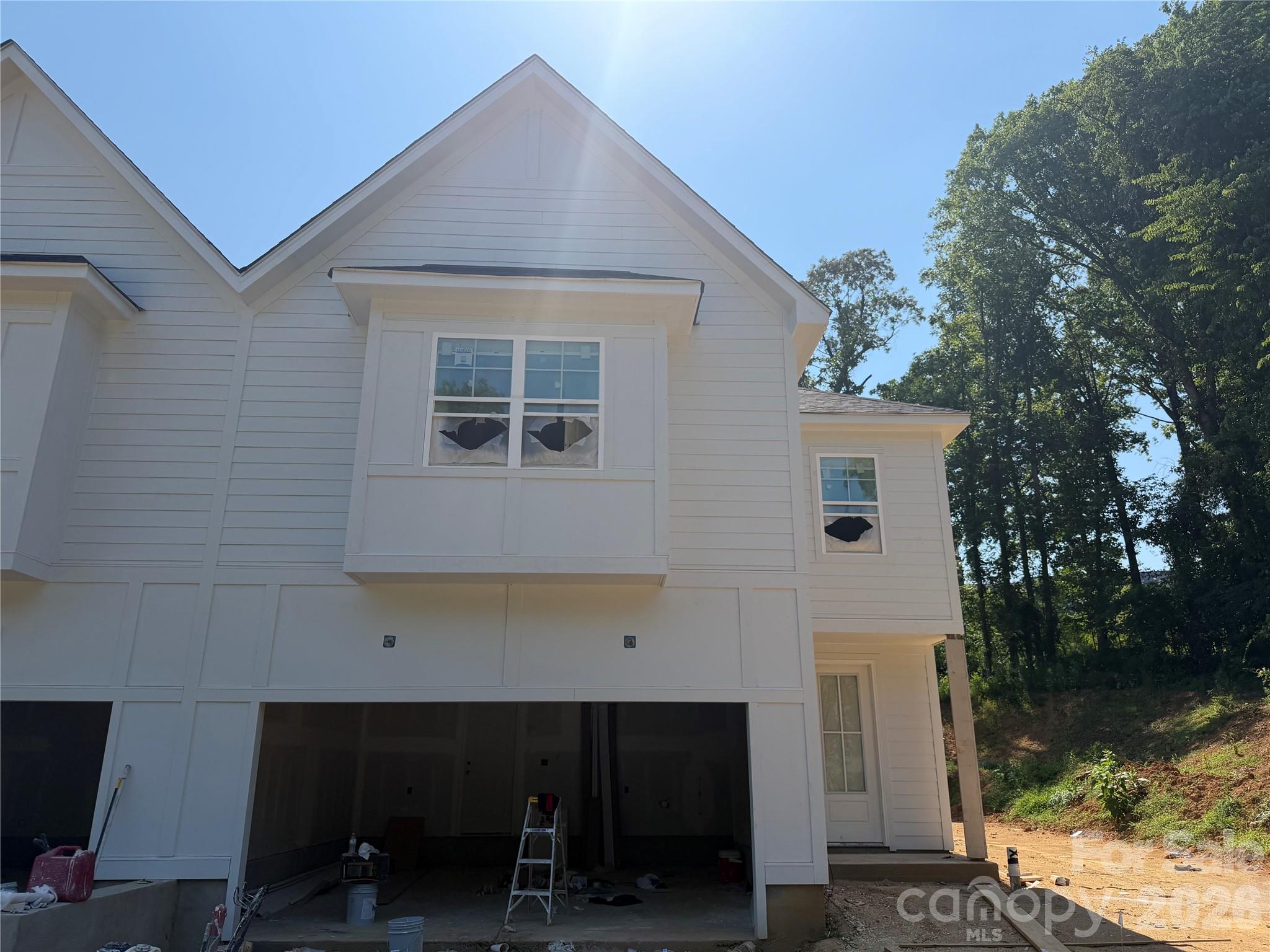 548 Carolyn Lane — Charlotte