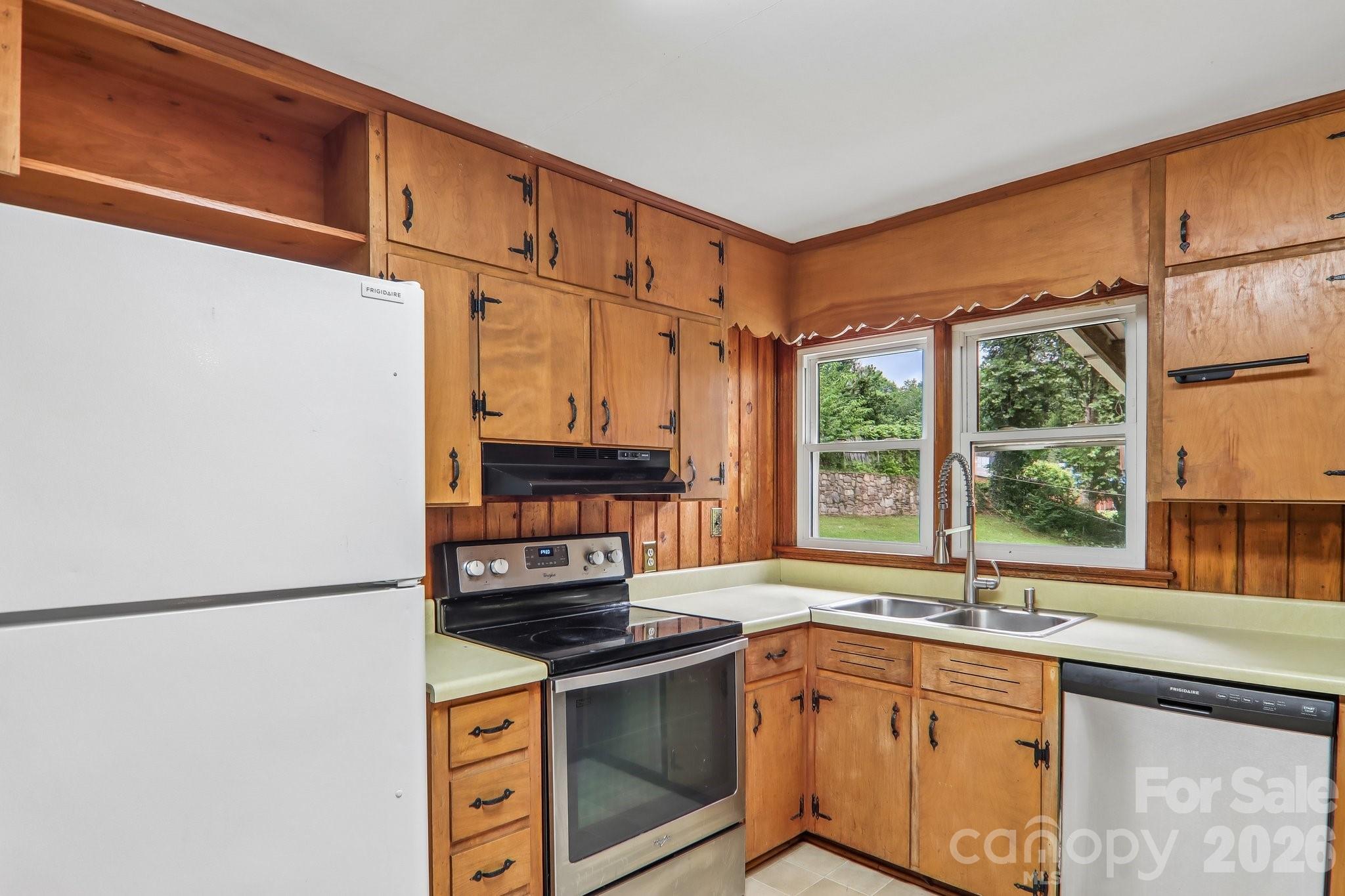 131 & 135 Boyd Avenue — Waynesville
