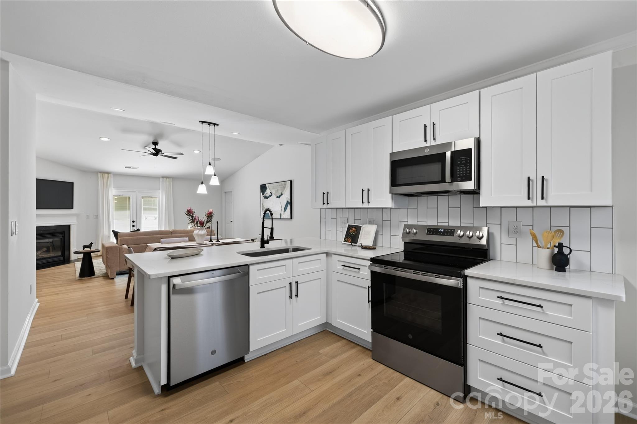10957 Dry Stone Drive — Huntersville