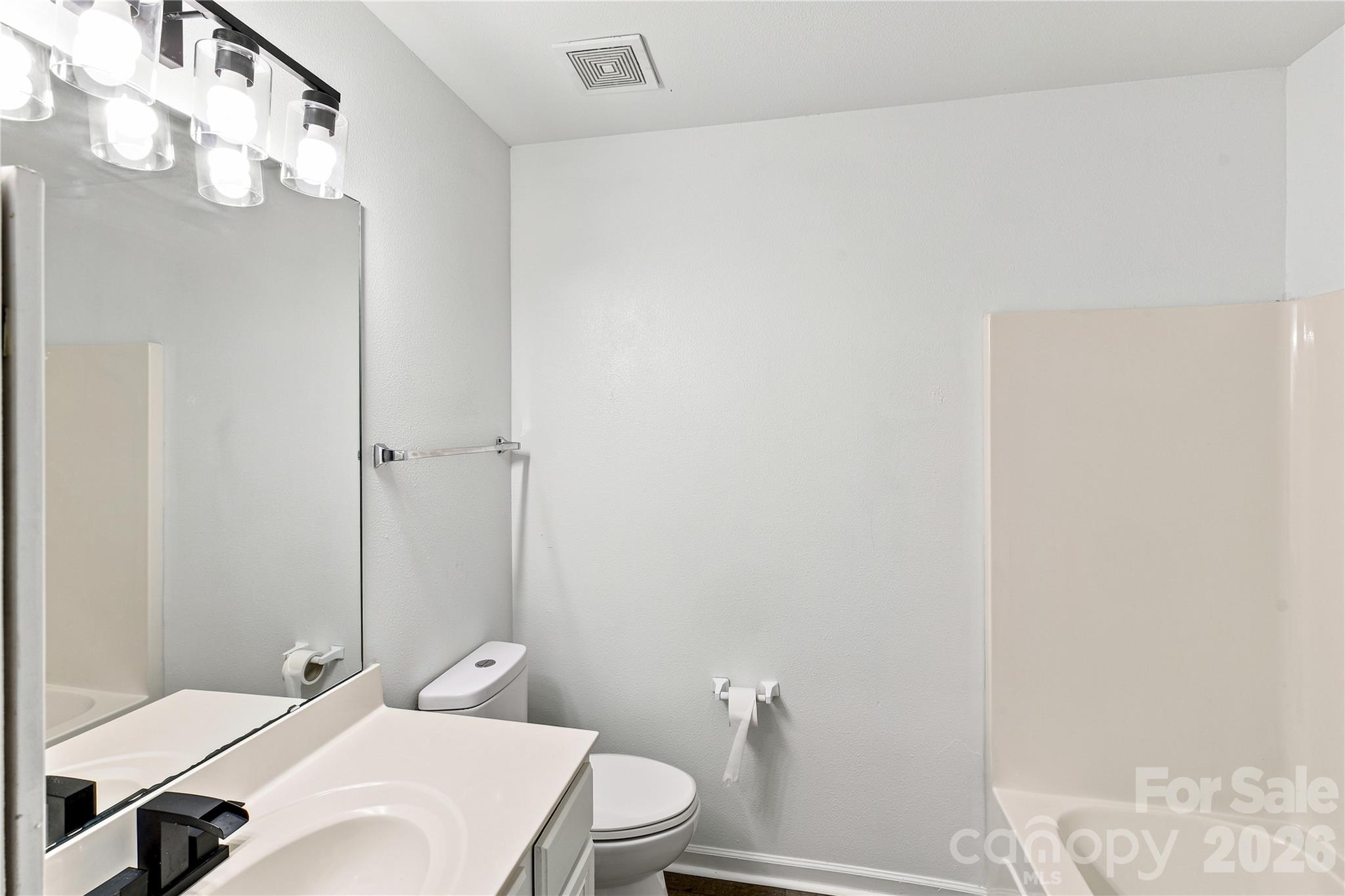 14718 Lions Pride Court — Charlotte
