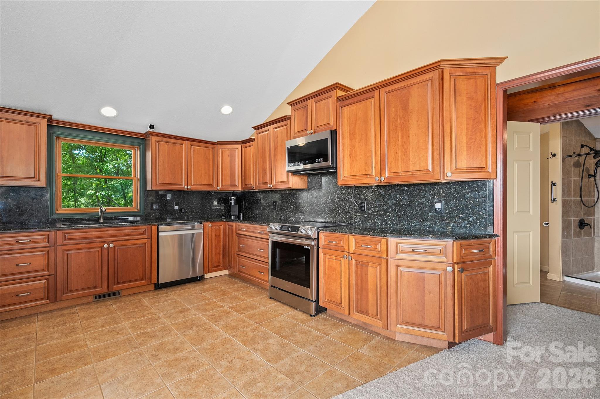 632 Dogwood Trail — Waynesville