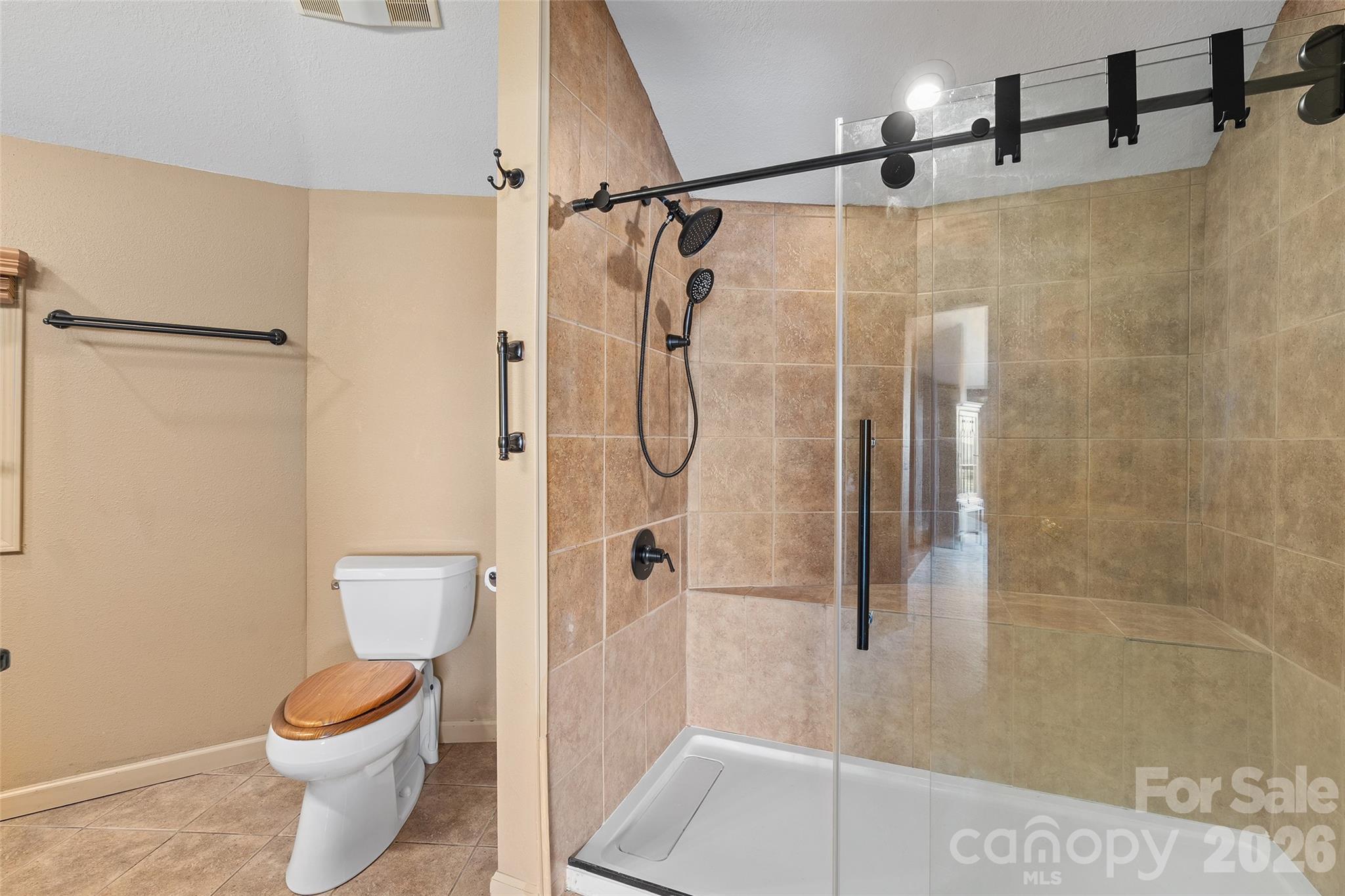 632 Dogwood Trail — Waynesville