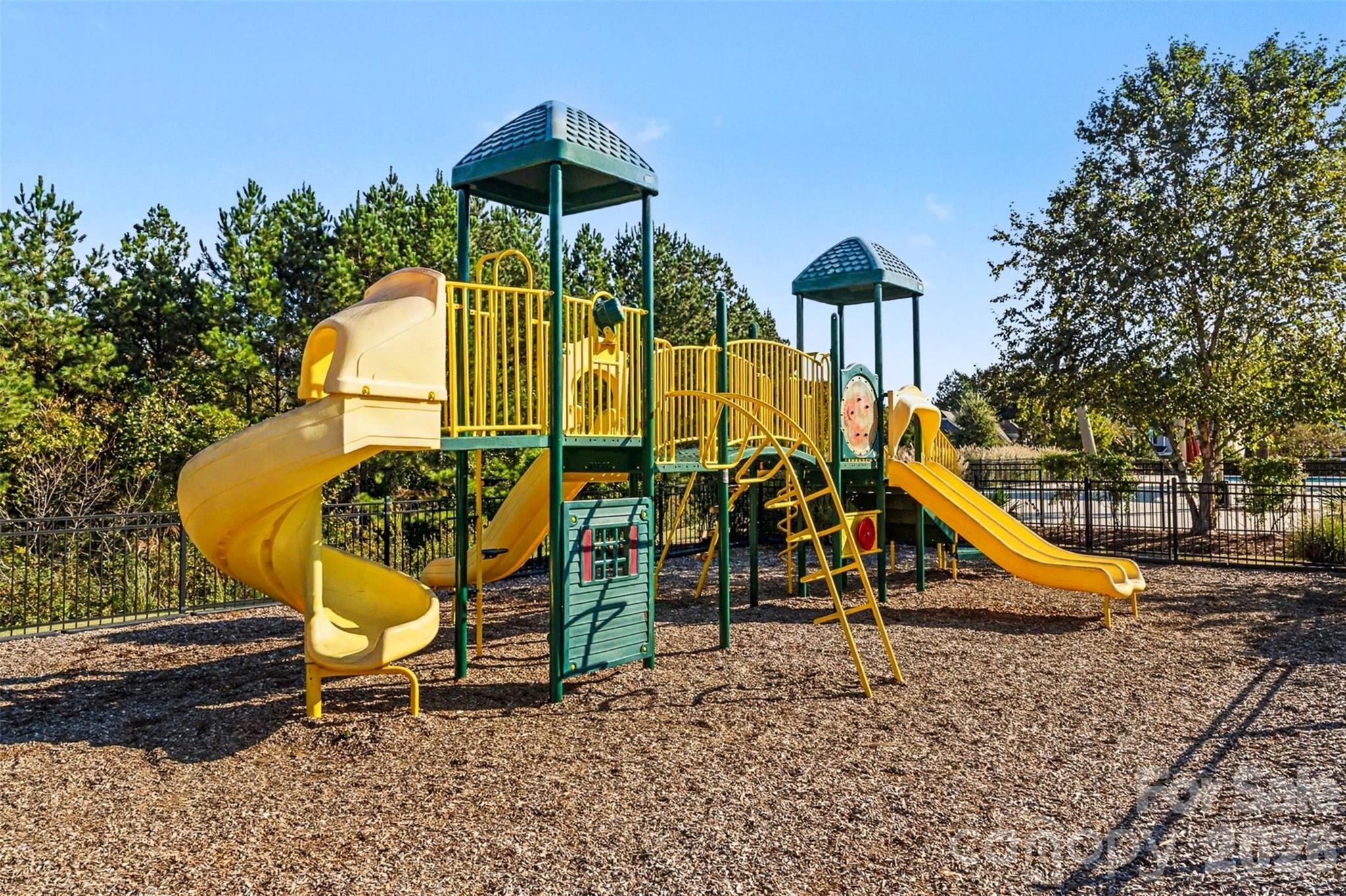 4440 Carrington Drive #261 — Lancaster