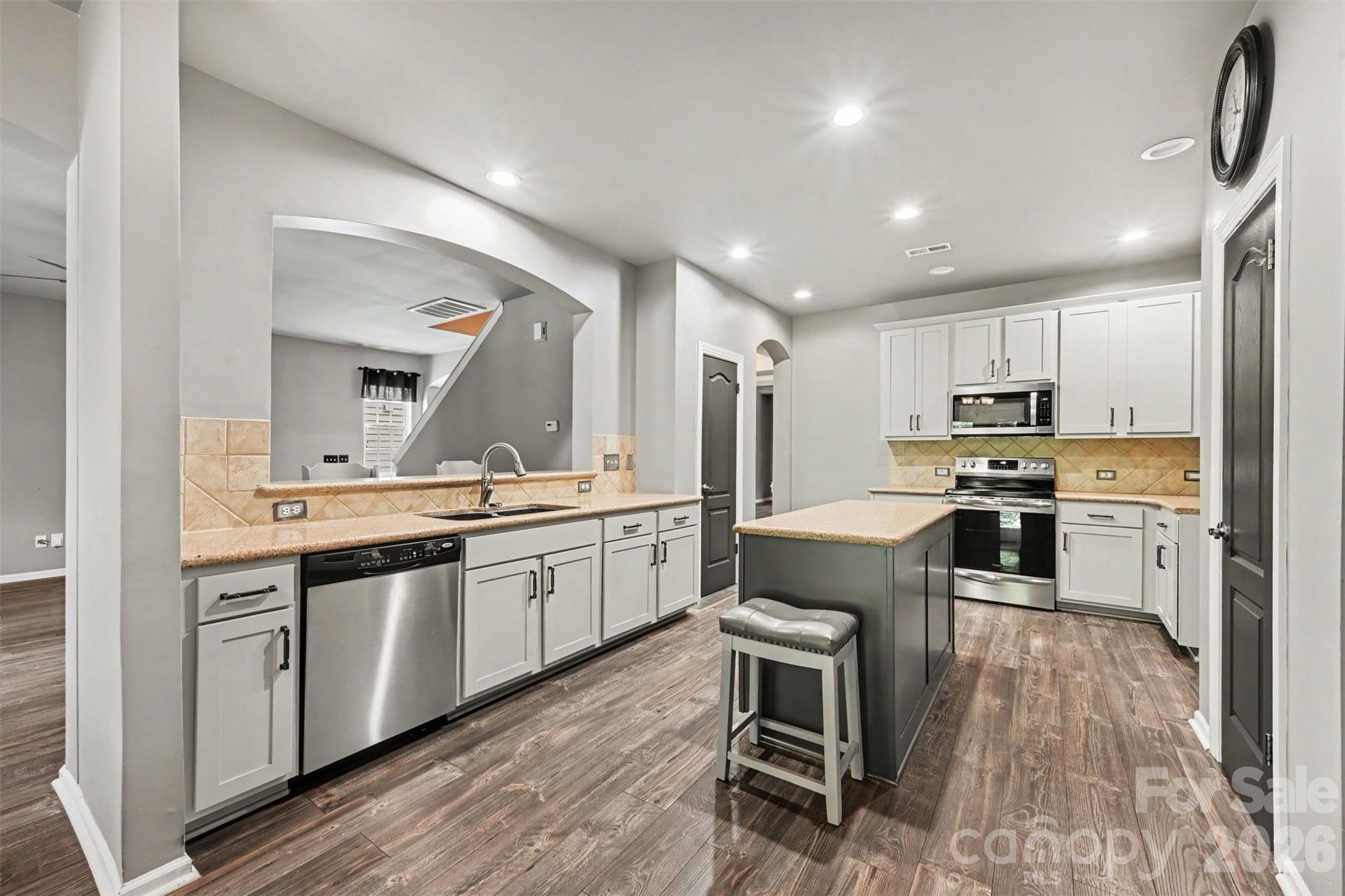 10139 Alvarado Way — Charlotte