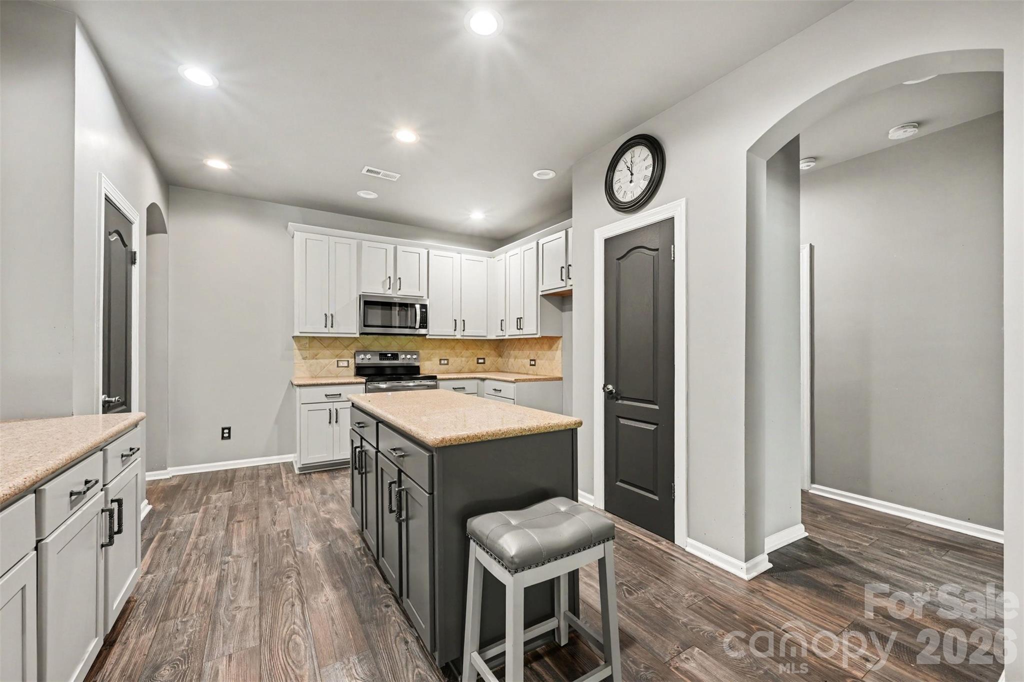 10139 Alvarado Way — Charlotte