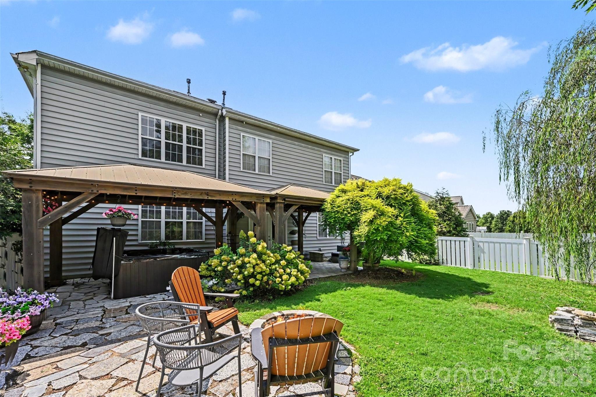 10139 Alvarado Way — Charlotte
