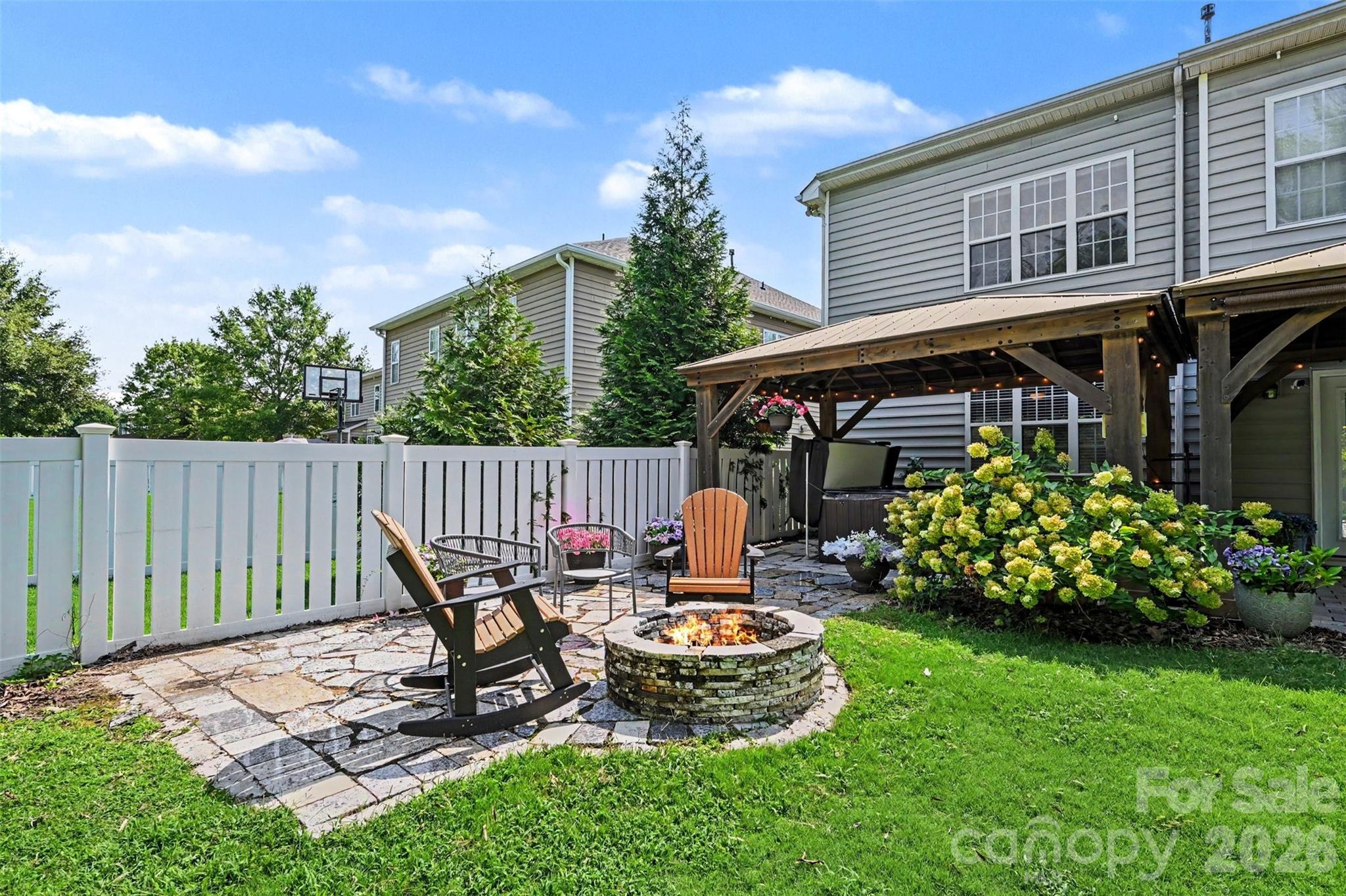 10139 Alvarado Way — Charlotte