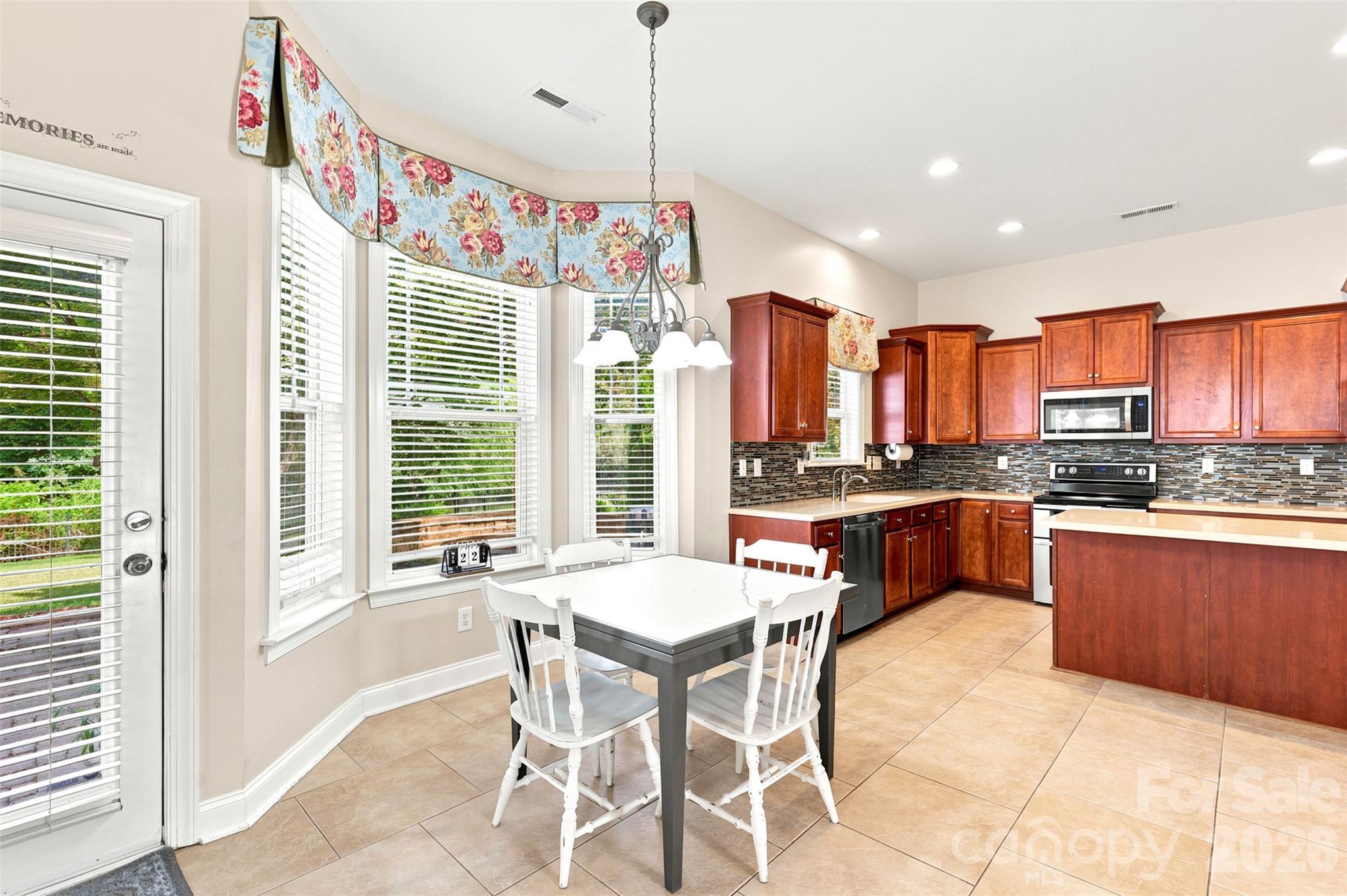 1507 Belmont Stakes Avenue — Indian Trail