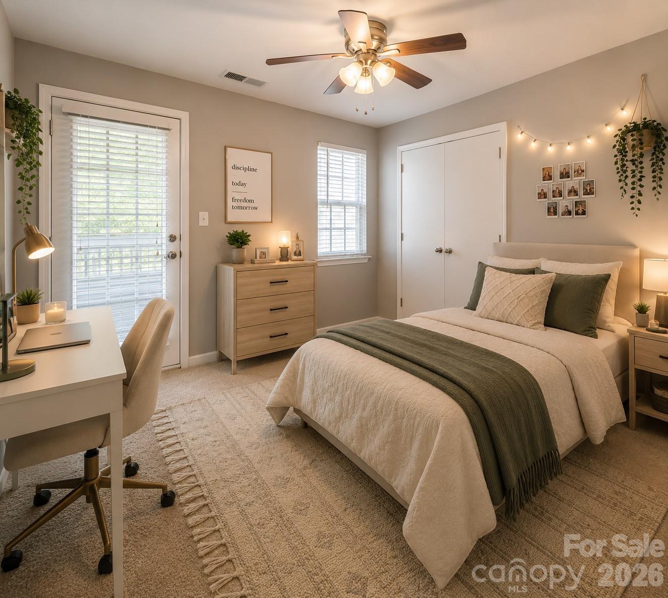 9810 Campus Walk Lane #H — Charlotte