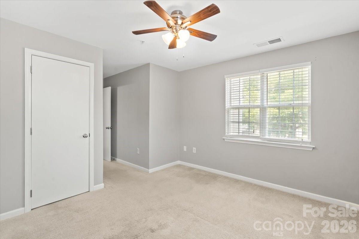 9810 Campus Walk Lane #H — Charlotte