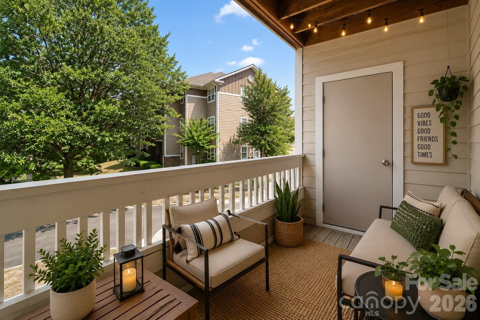 9810 Campus Walk Lane #H — Charlotte