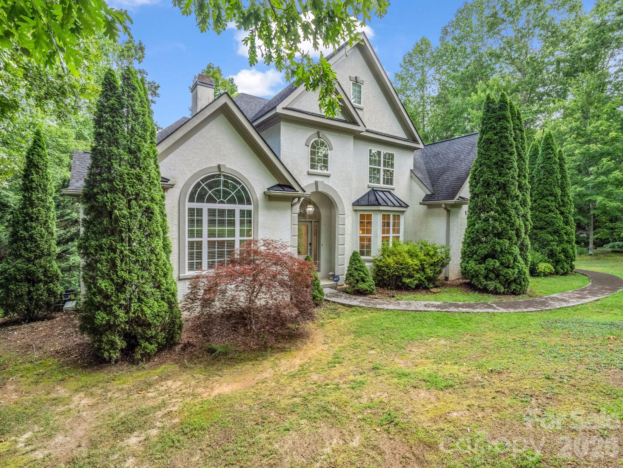 45 Brown Bear Ridge Trail — Zirconia