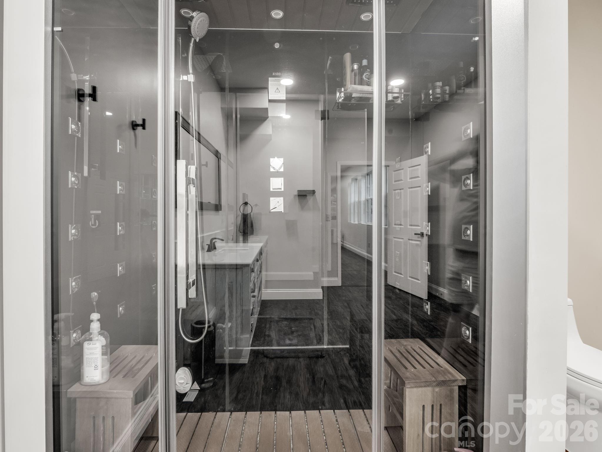 45 Brown Bear Ridge Trail — Zirconia