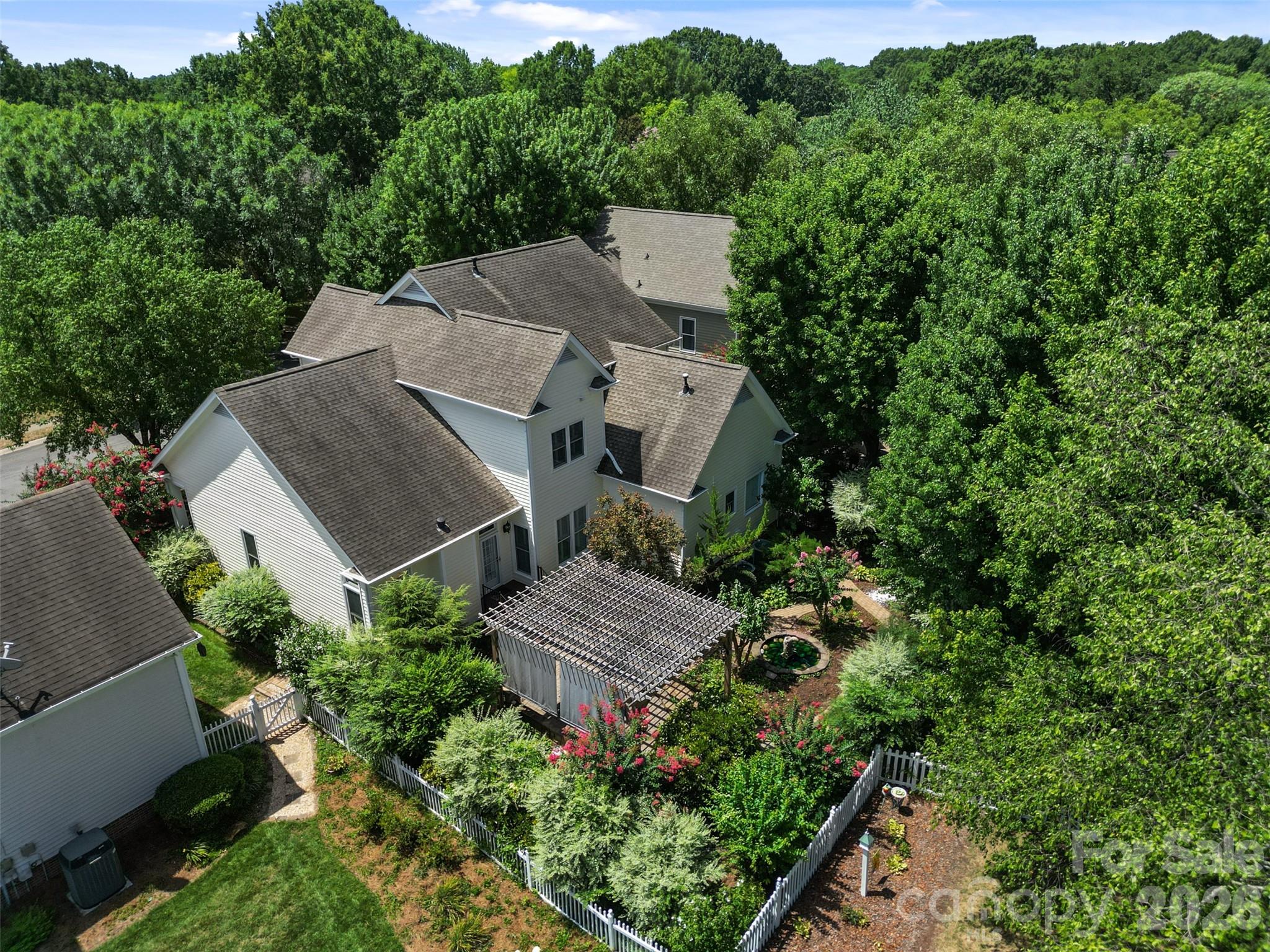 2608 Saintfield Place — Charlotte
