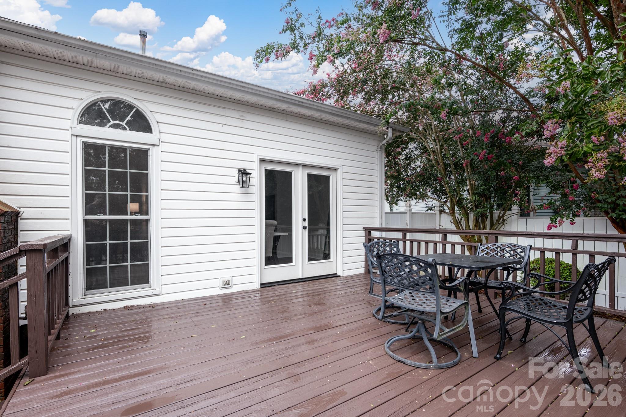 3412 Pondridge Court — Charlotte