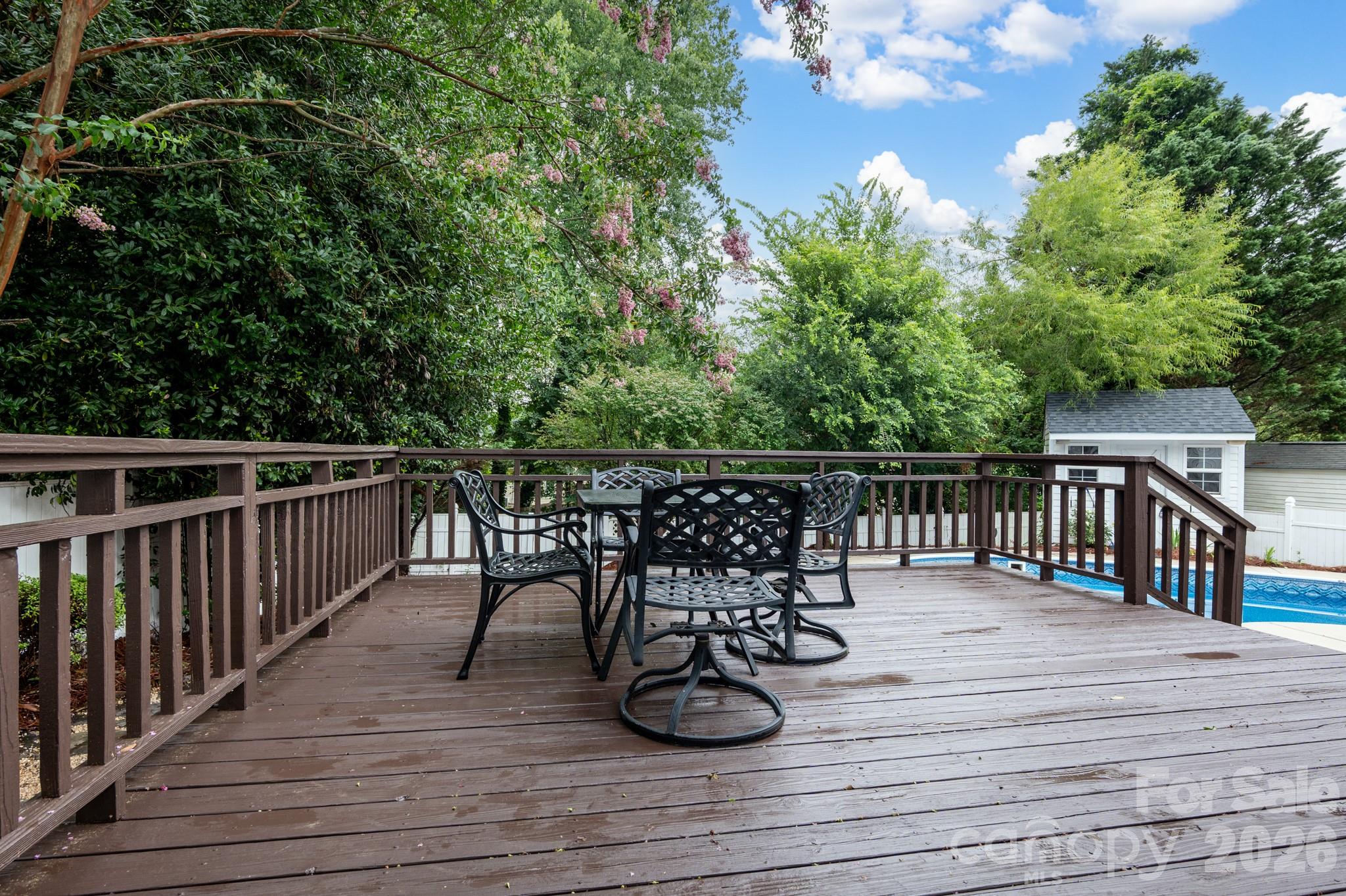 3412 Pondridge Court — Charlotte