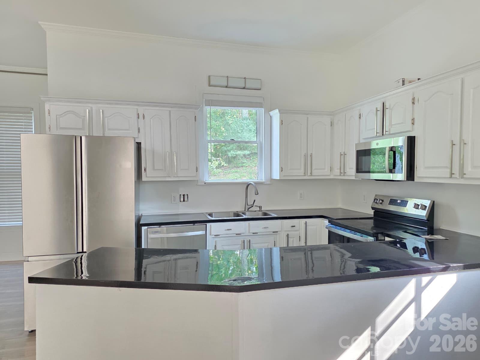 919 Danbrook Circle — Lincolnton
