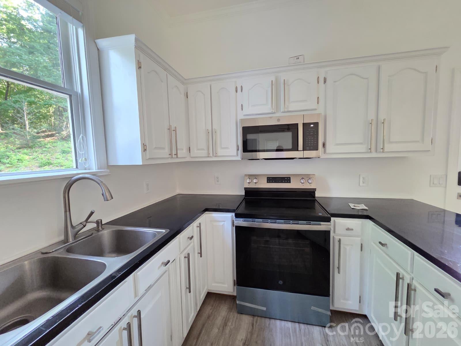 919 Danbrook Circle — Lincolnton