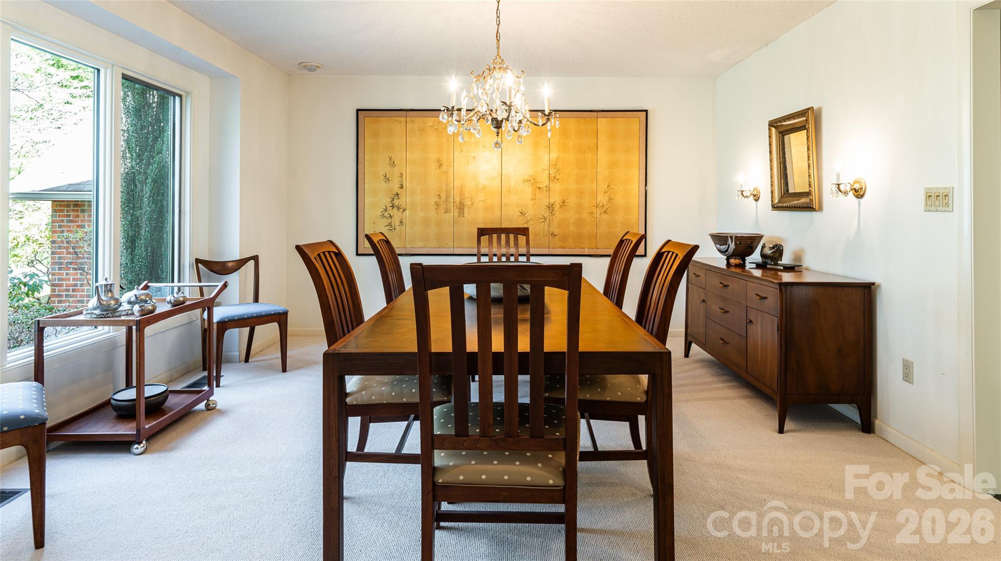 12 Stuyvesant Crescent — Asheville