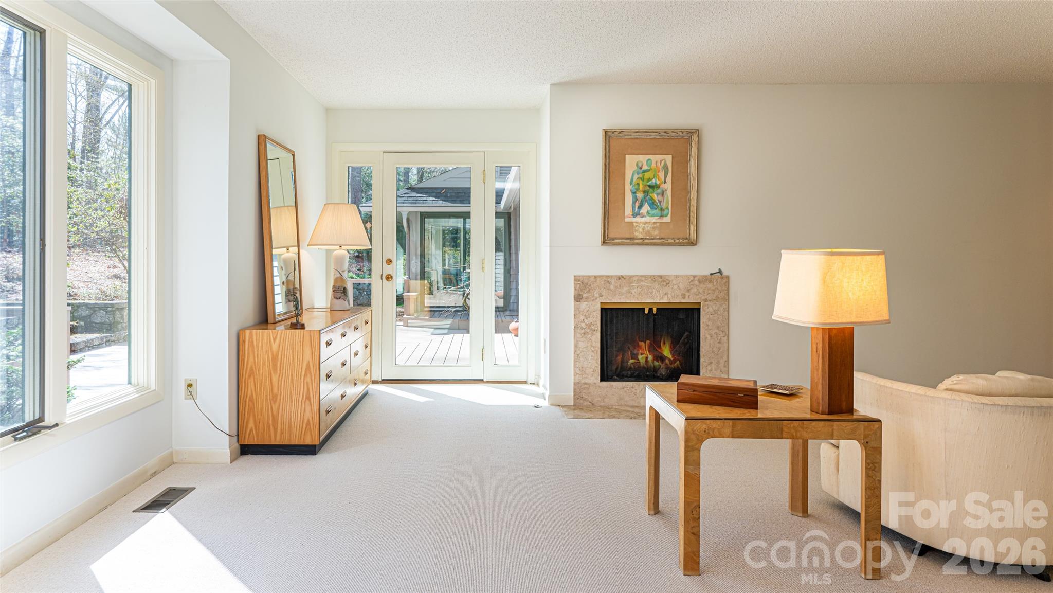 12 Stuyvesant Crescent — Asheville