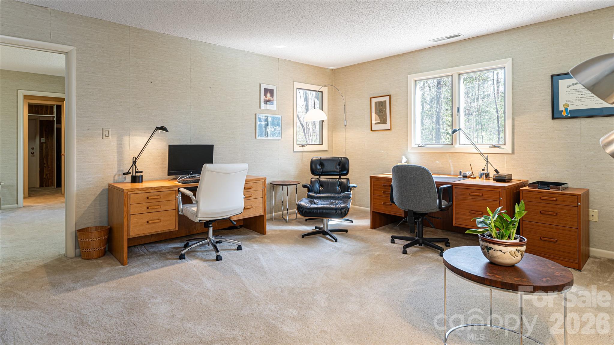 12 Stuyvesant Crescent — Asheville
