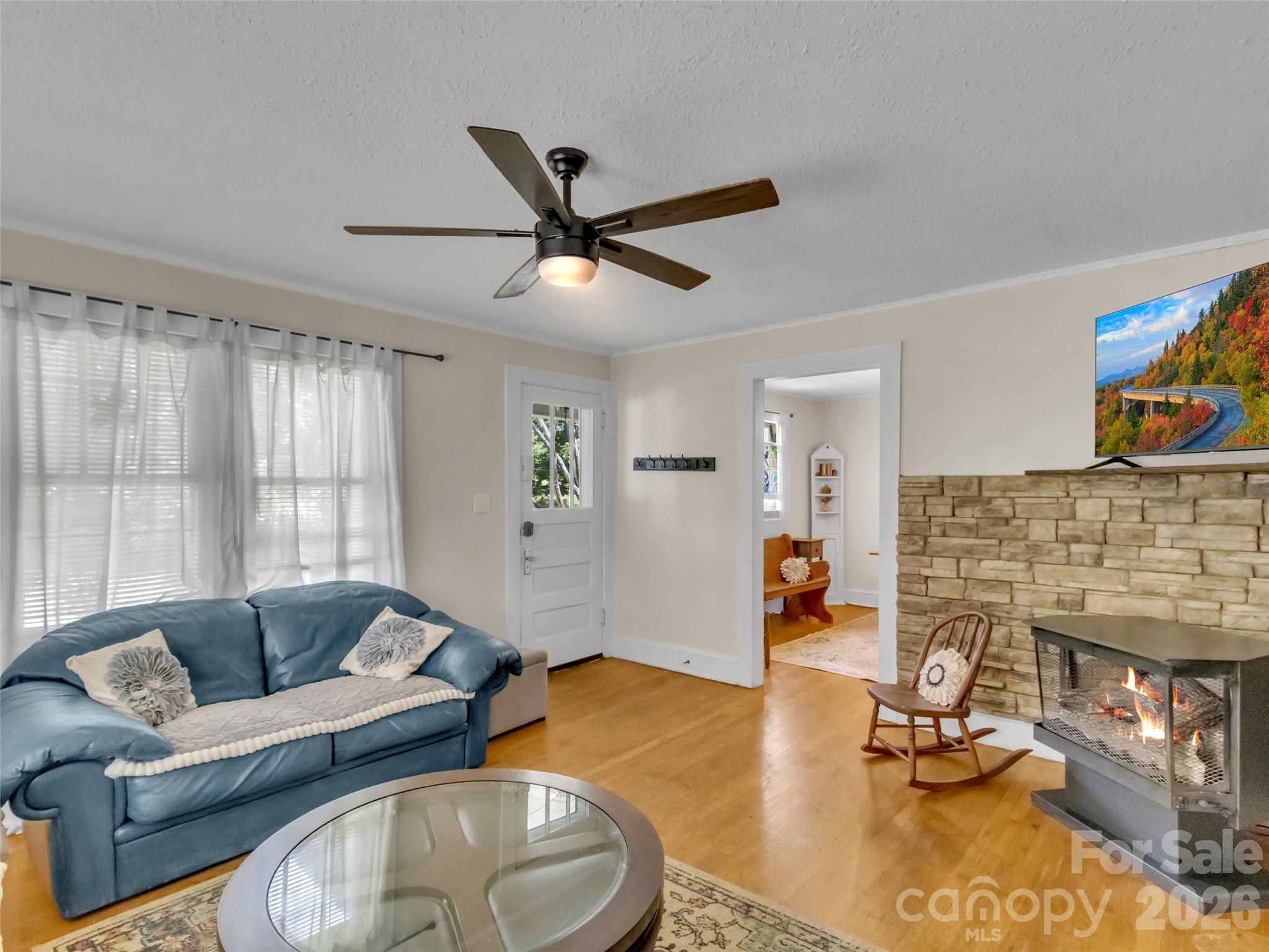 1114 Old Clyde Road — Clyde