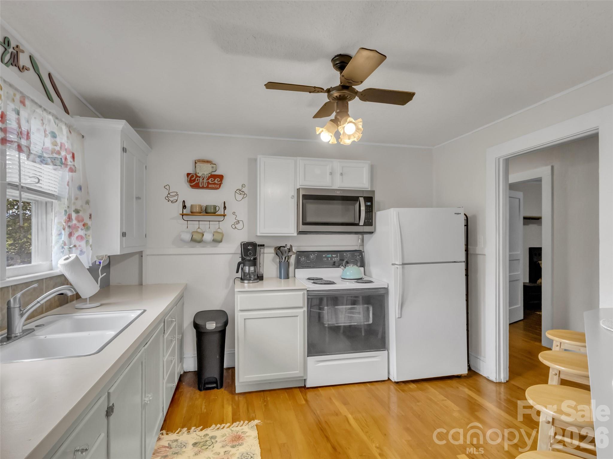 1114 Old Clyde Road — Clyde