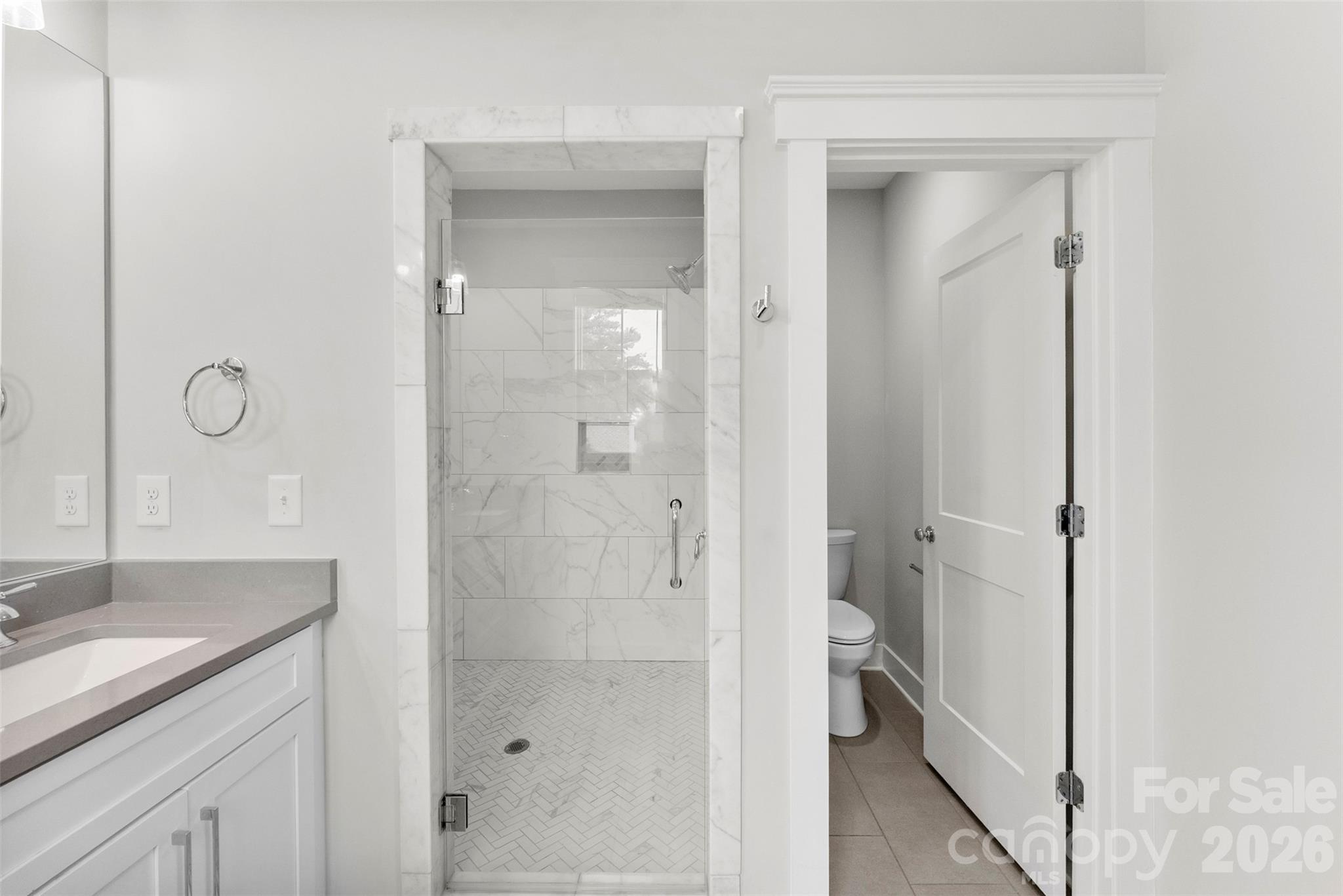 543 Greystone Road — Charlotte