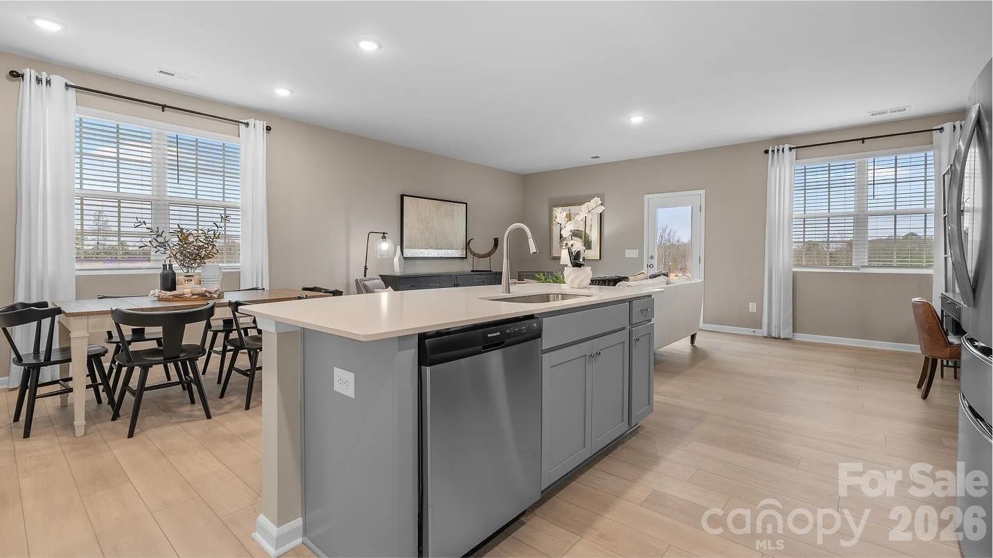 1238 Nighthawk Way #306 — Belmont