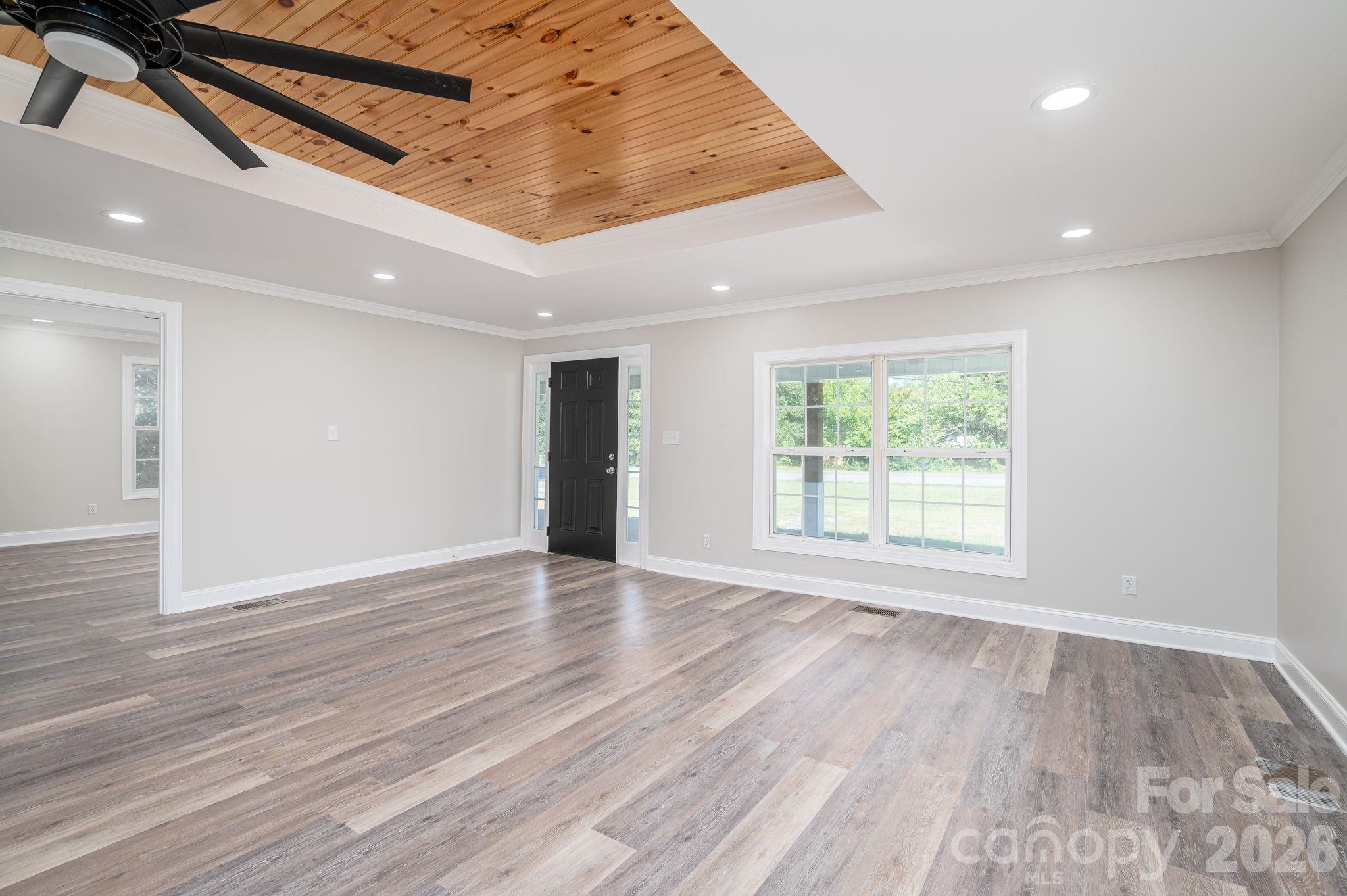 1719 S Lafayette Street — Shelby