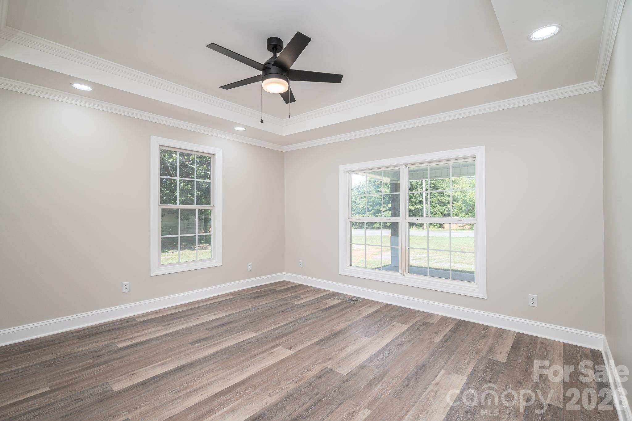 1719 S Lafayette Street — Shelby