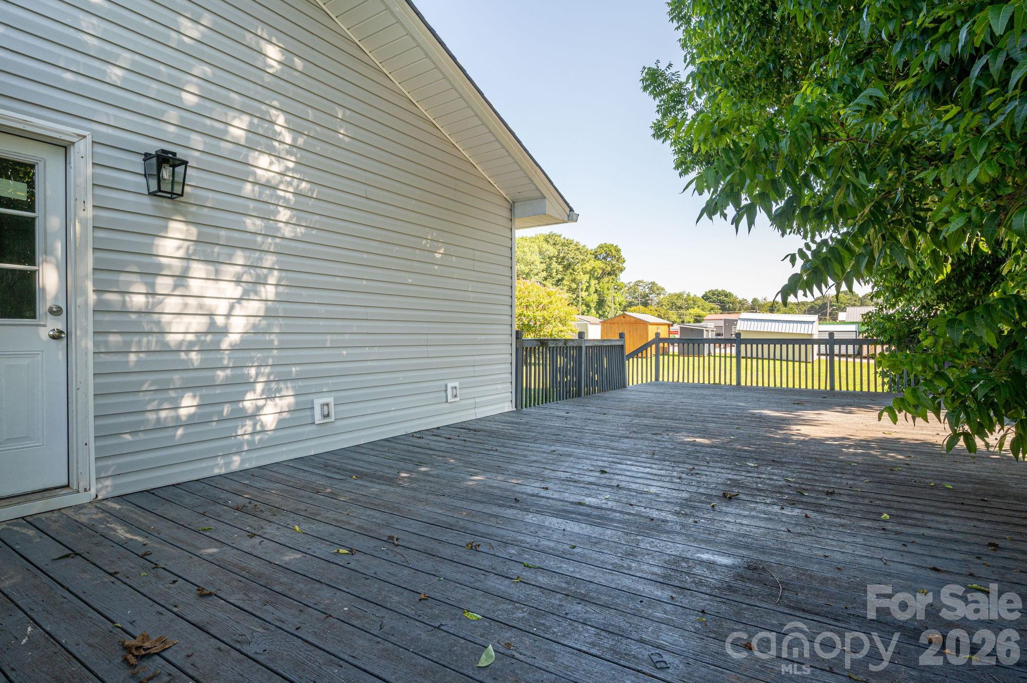 1719 S Lafayette Street — Shelby