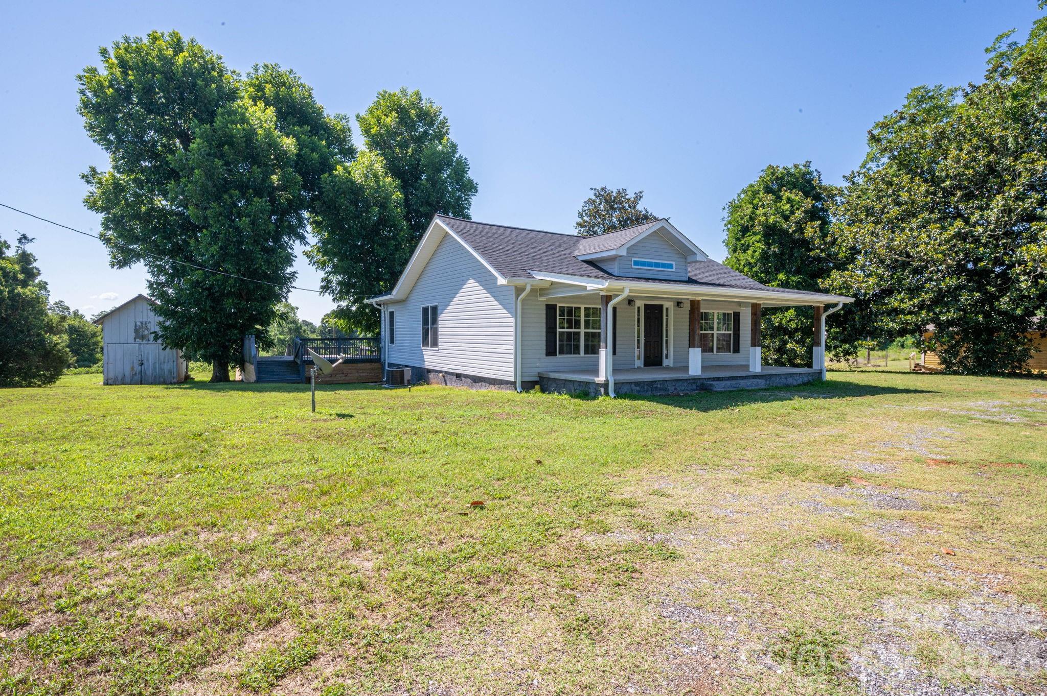 1719 S Lafayette Street — Shelby