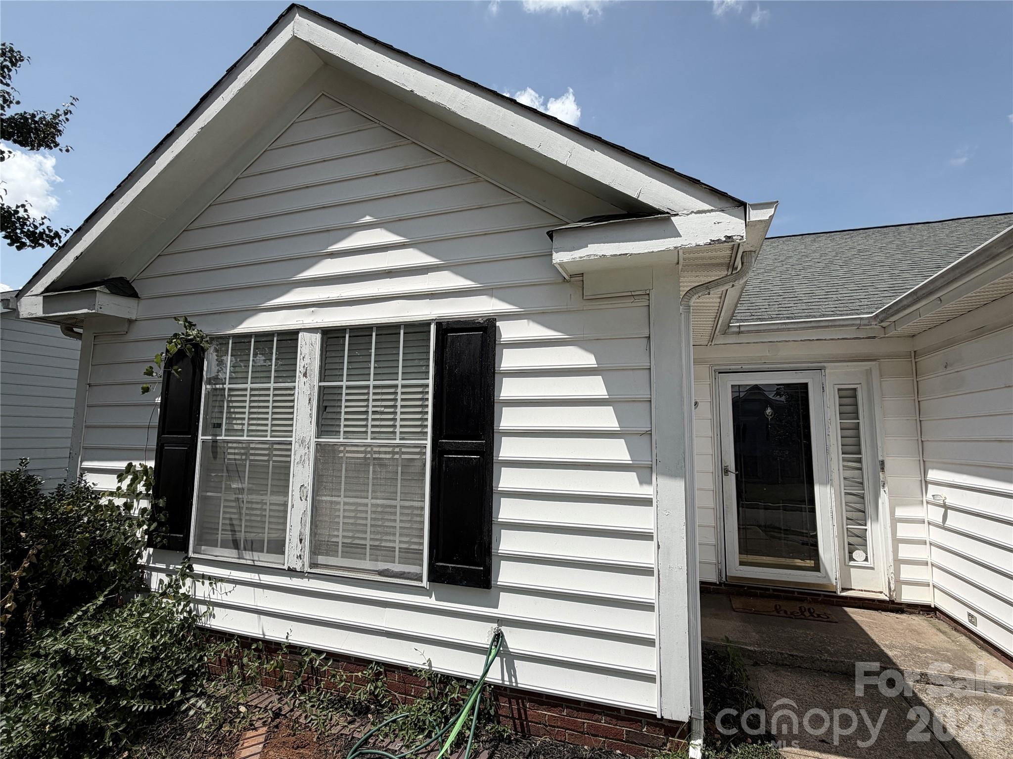 1202 Gretna Green Drive — Charlotte