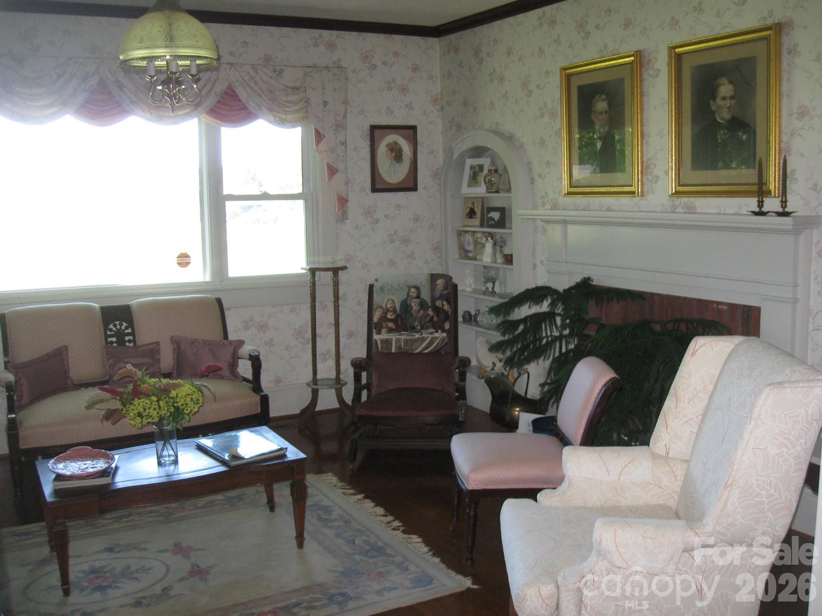 3817 hartland Road — Lenoir