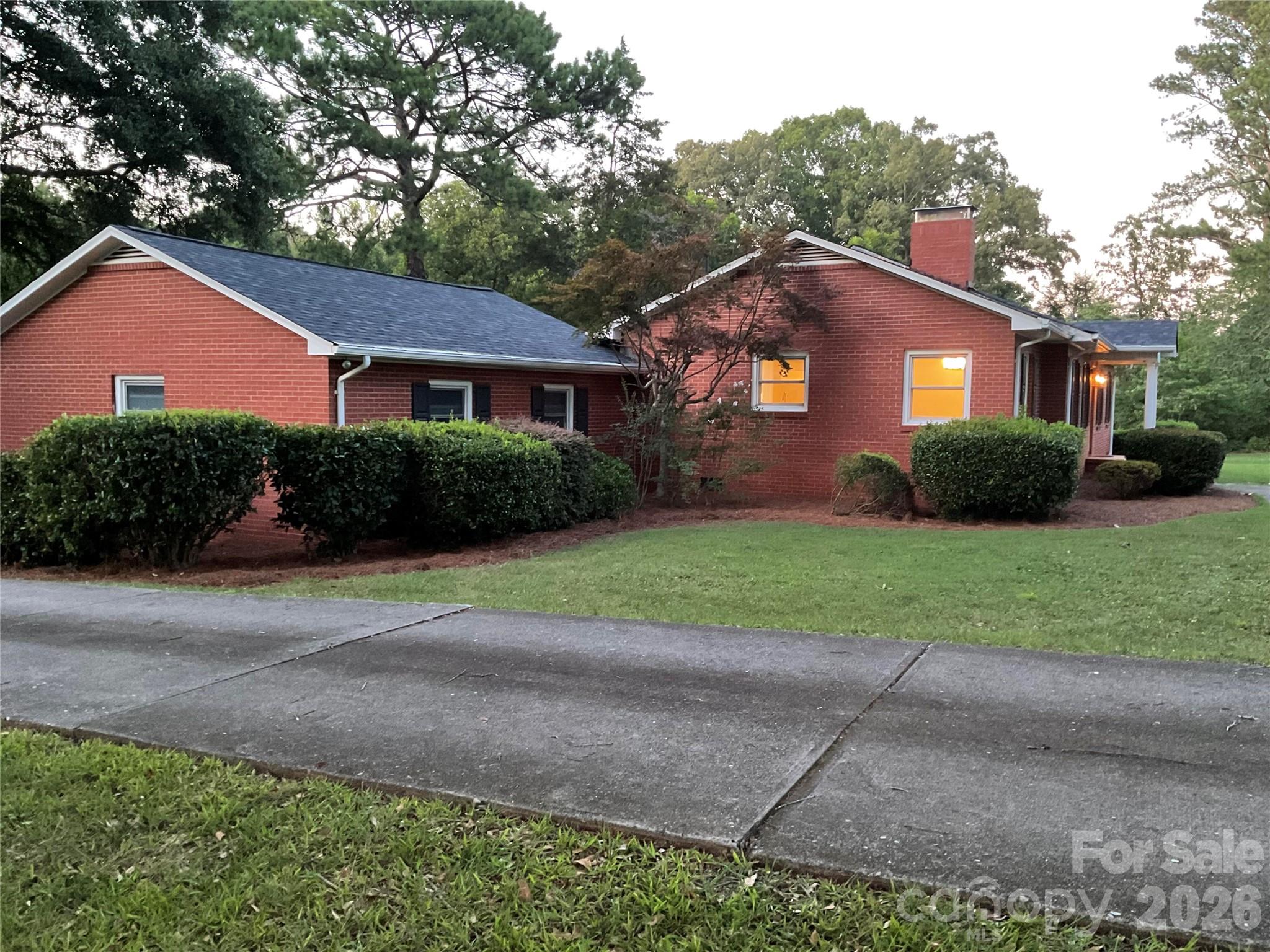 136 Gum Branch Road — Charlotte