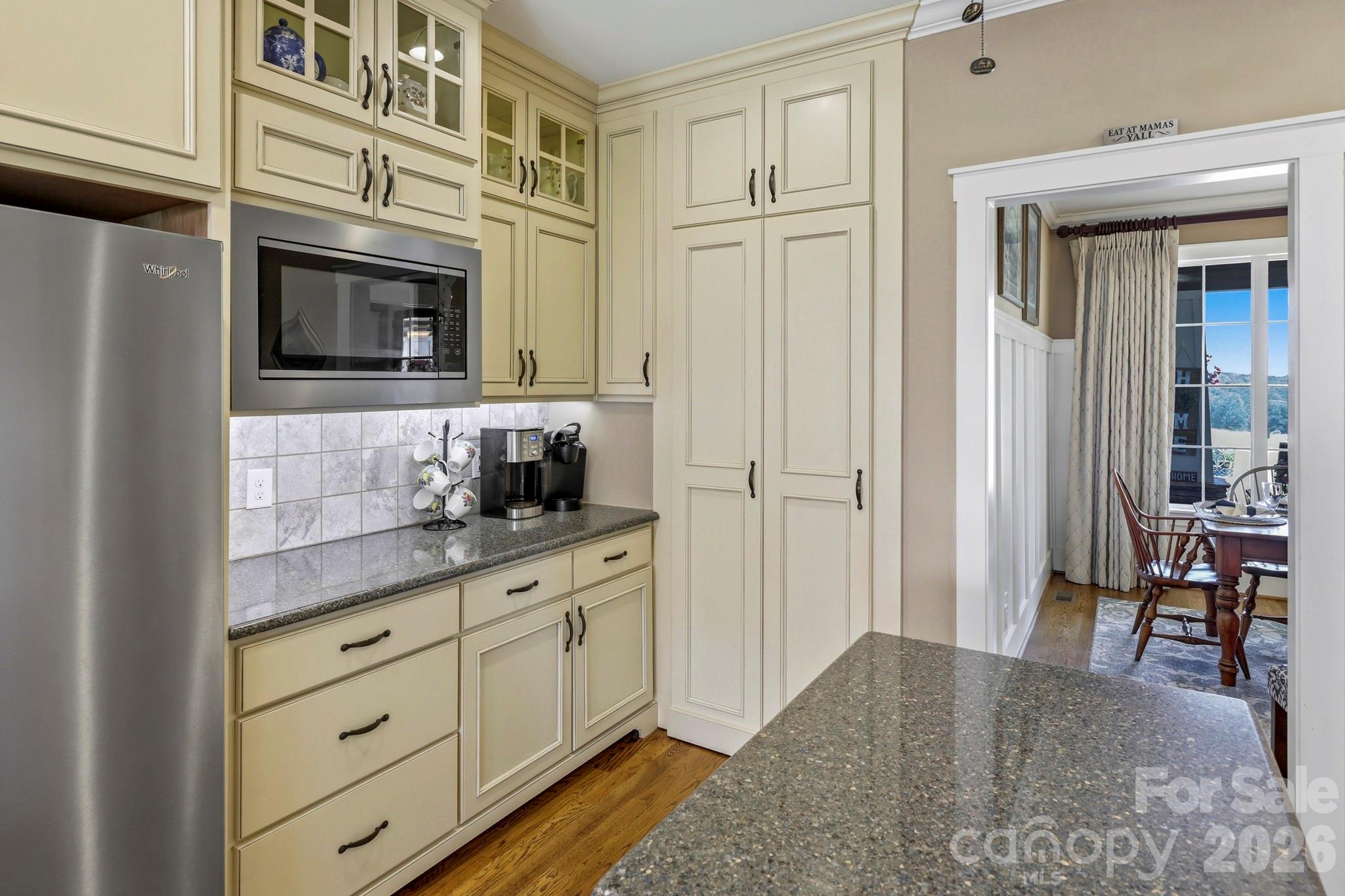 1109 Morningstar Lake Road — Forest City