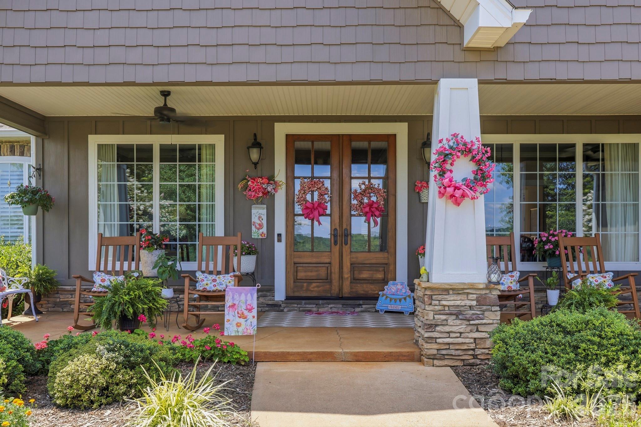 1109 Morningstar Lake Road — Forest City