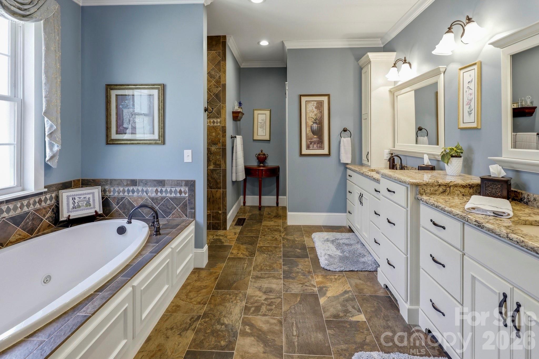 1109 Morningstar Lake Road — Forest City