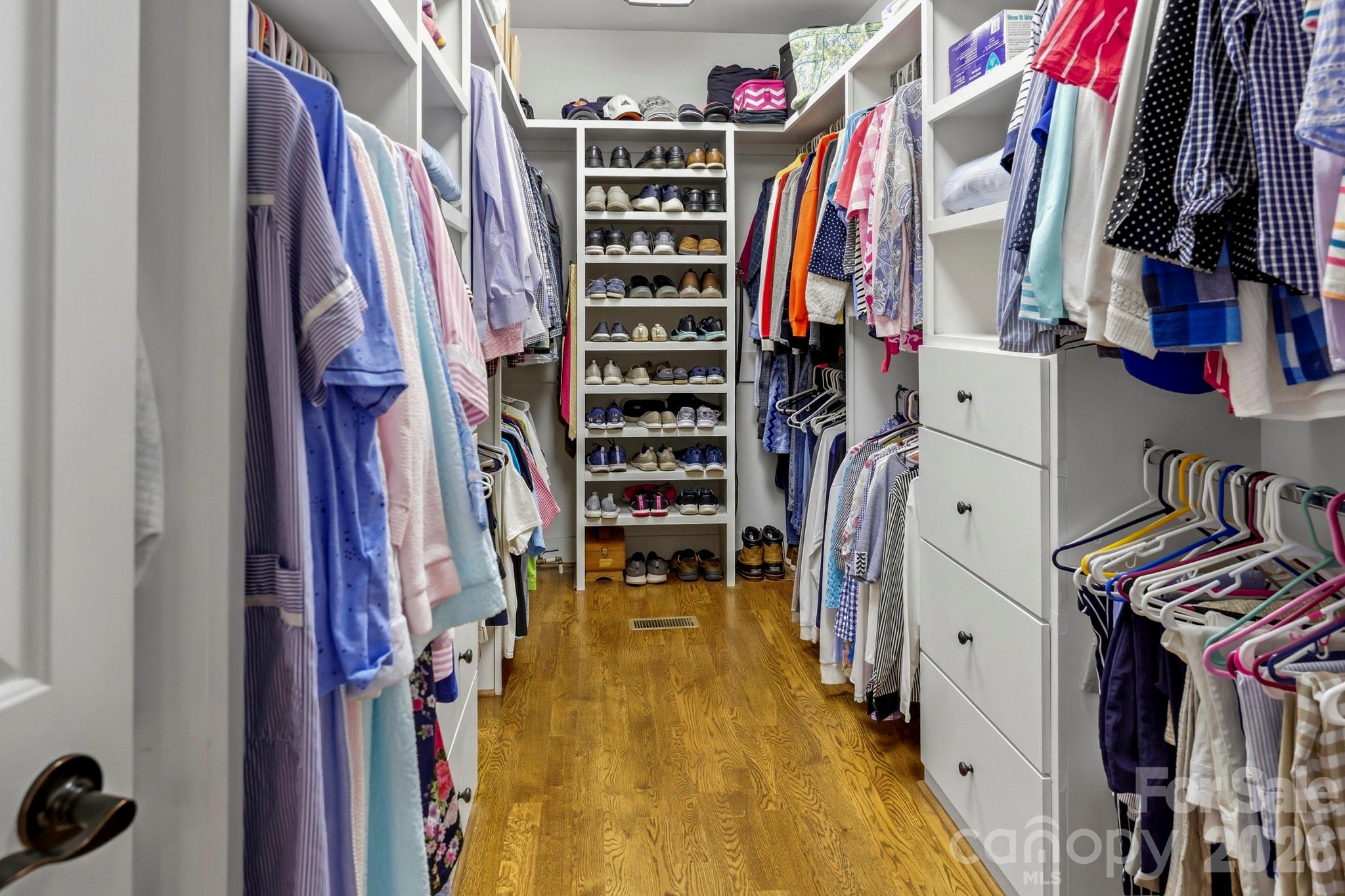 1109 Morningstar Lake Road — Forest City