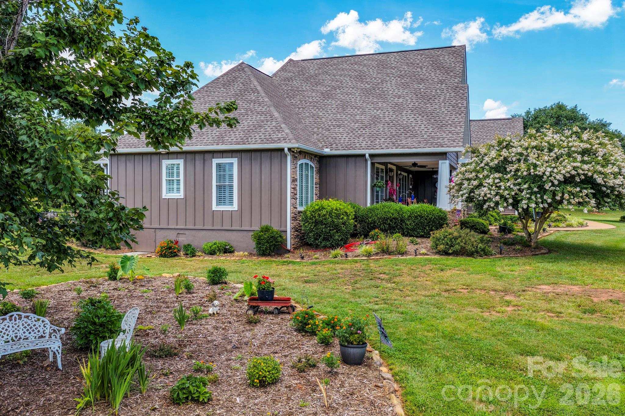 1109 Morningstar Lake Road — Forest City
