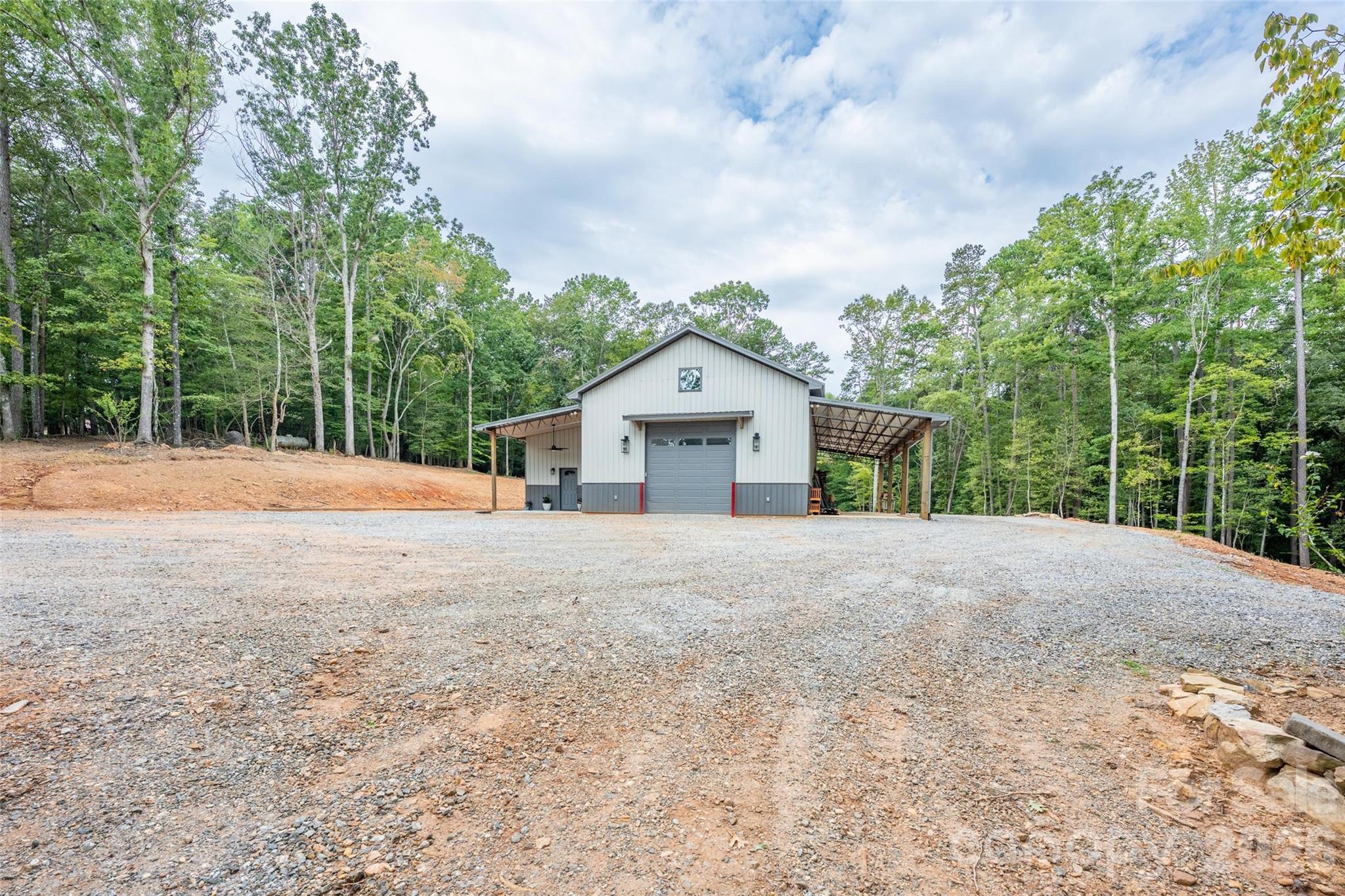 1147 Whispering Winds Drive — Catawba