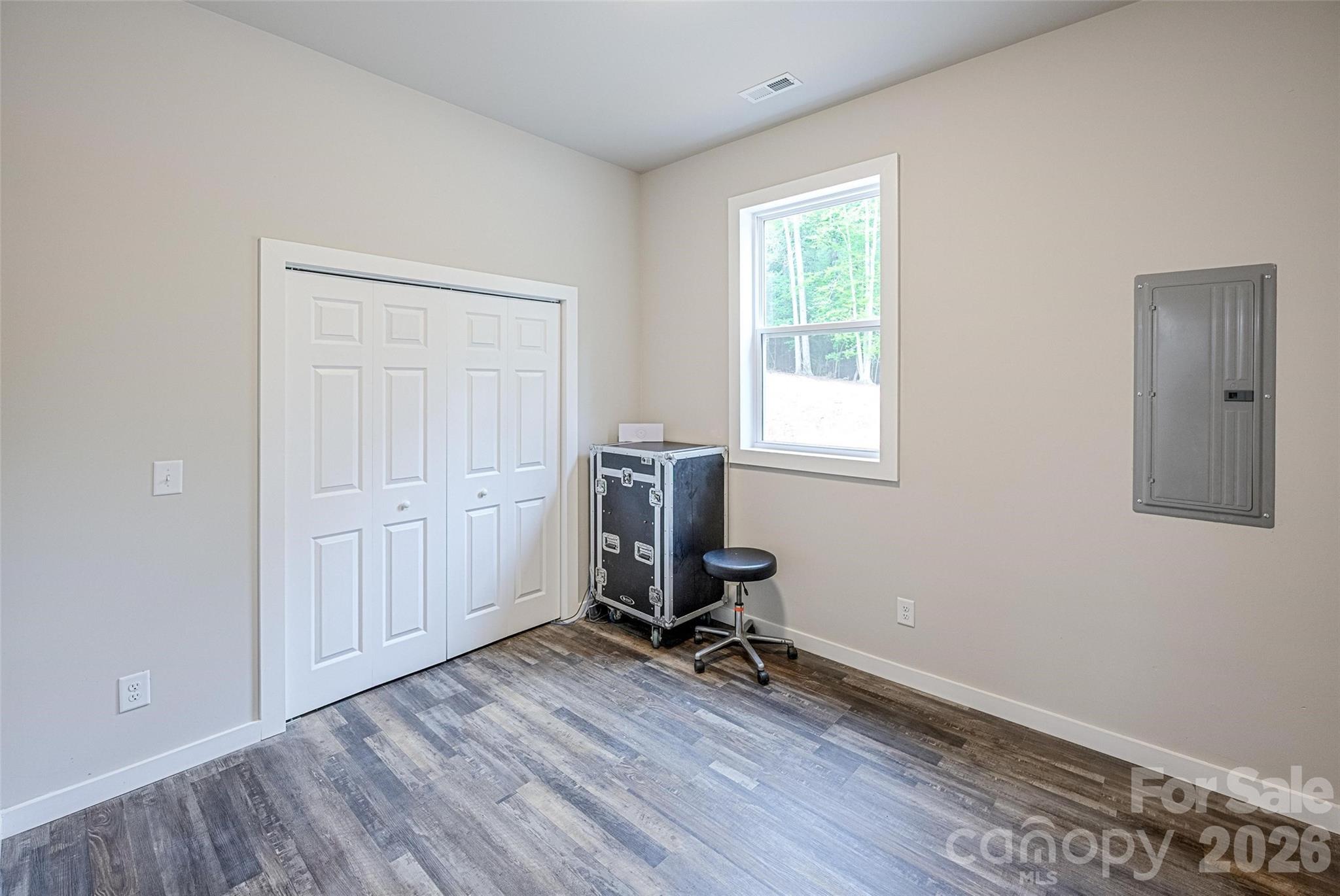 1147 Whispering Winds Drive — Catawba