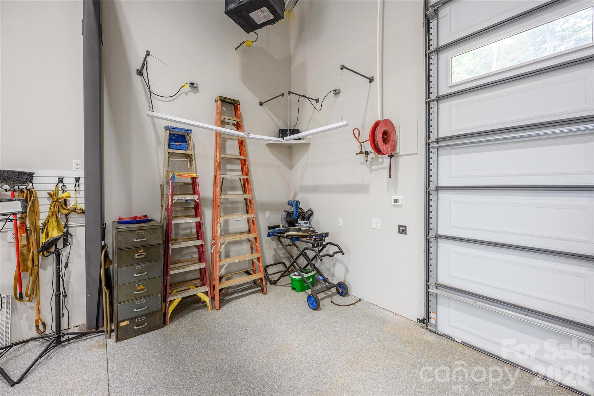 1147 Whispering Winds Drive — Catawba