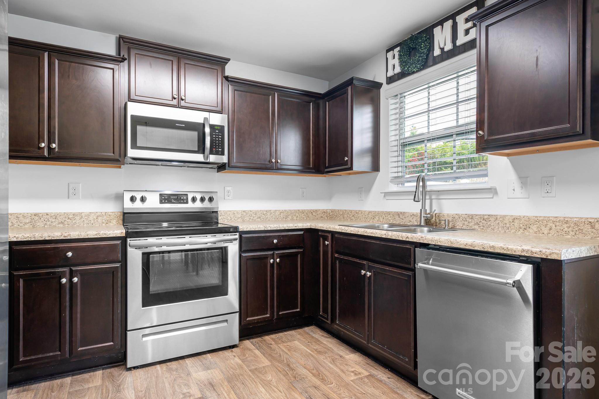 1554 Lilly Springs Place — Dallas