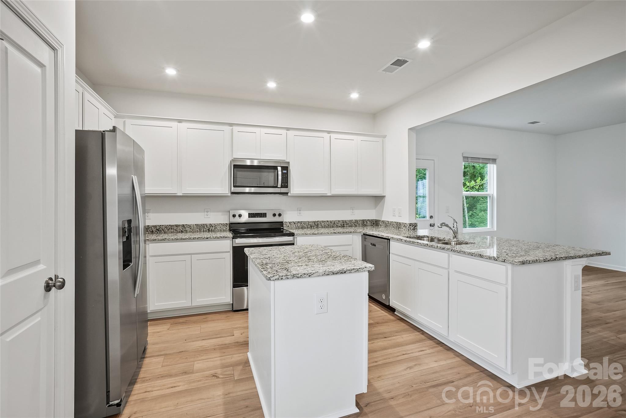10015 Limpkin Lane — Charlotte