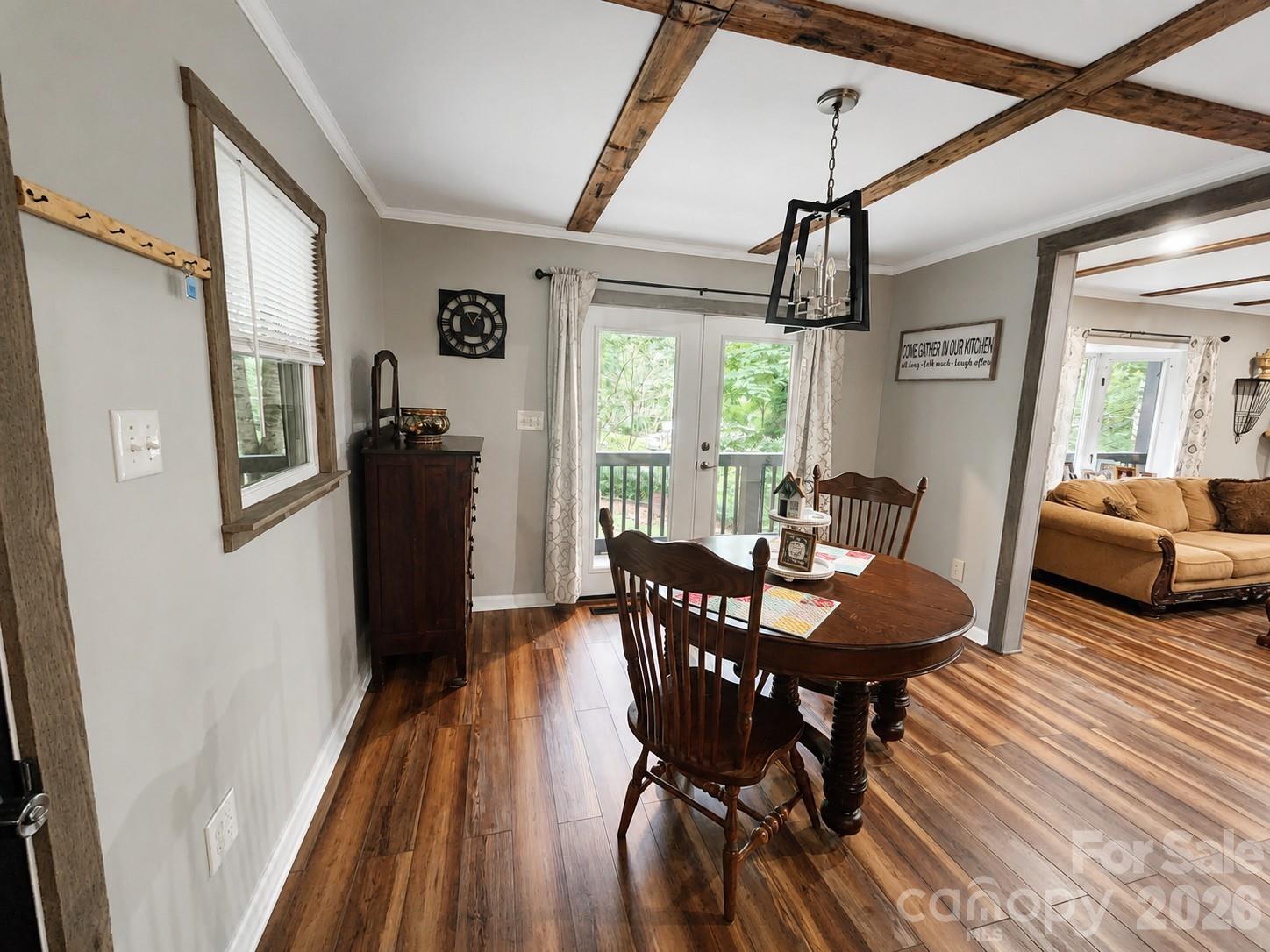 47 Caribou Lane — Burnsville