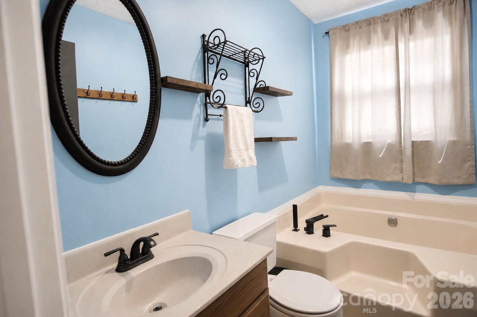 47 Caribou Lane — Burnsville
