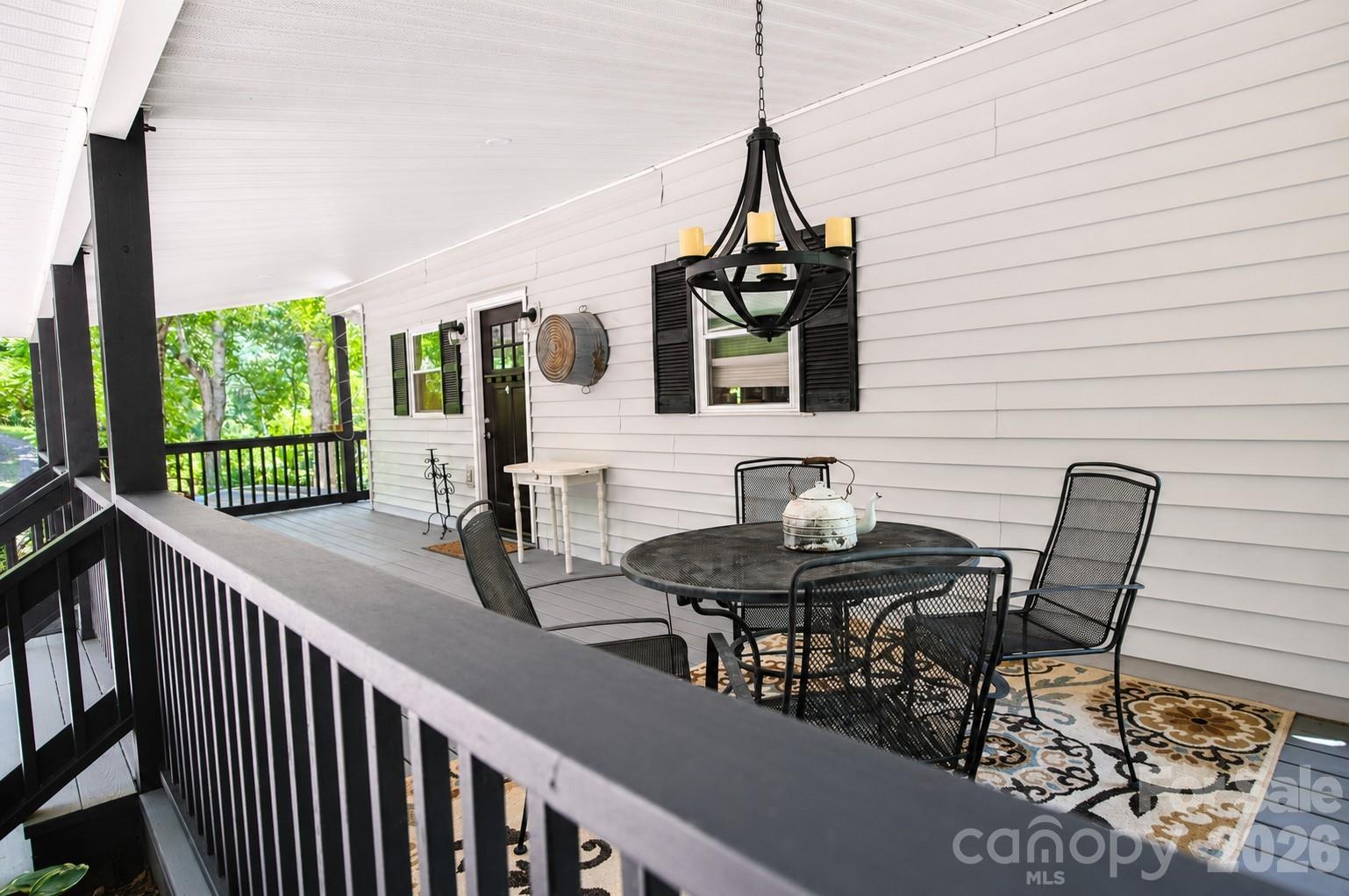 47 Caribou Lane — Burnsville