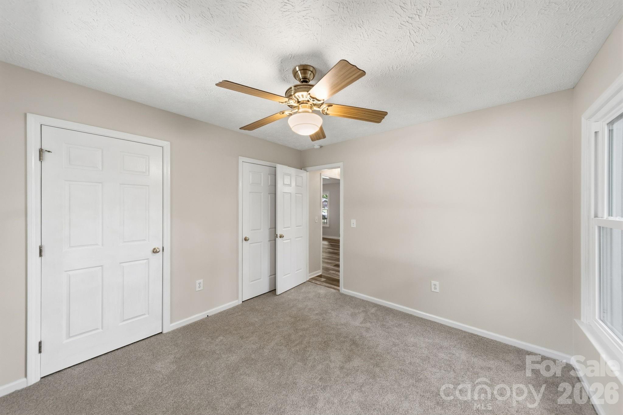 617 Autumn Drive — Harrisburg